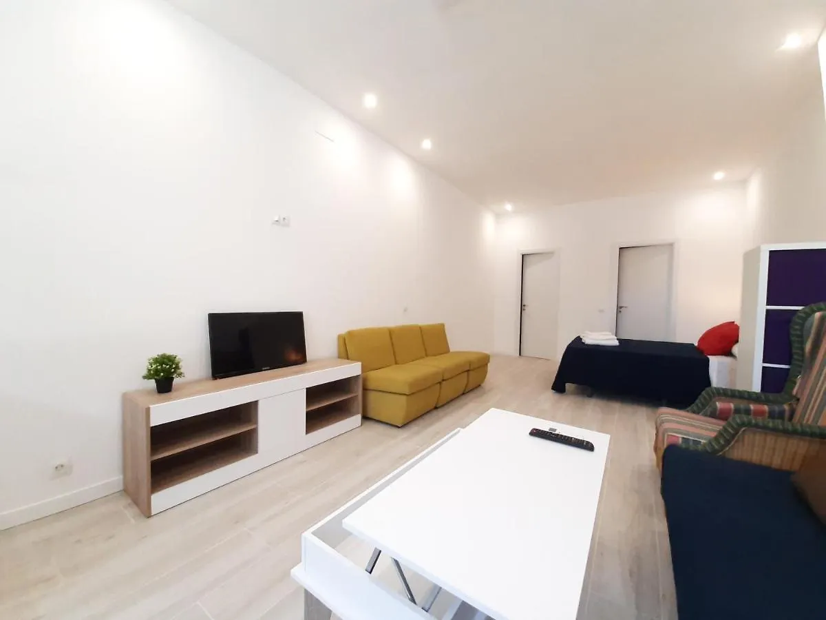 Apartamento MÁLAGA VELARDE cENTER 0*, Málaga
