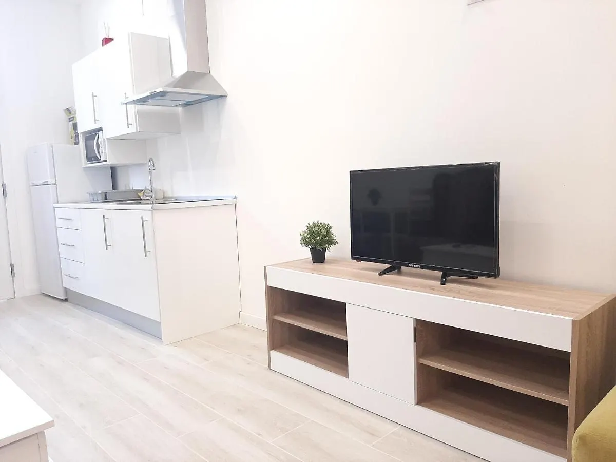 Apartamento MÁLAGA VELARDE cENTER 0*, Málaga